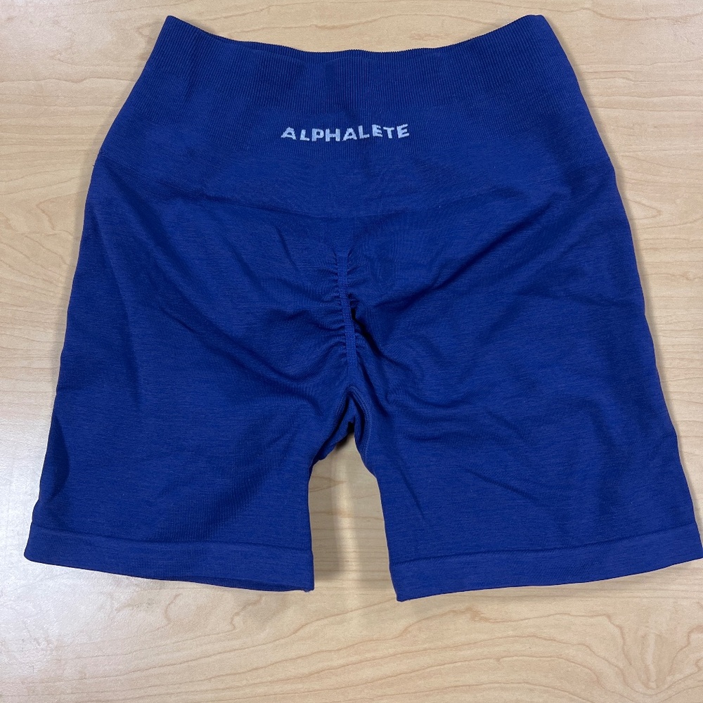 Alphalete shorts never worn